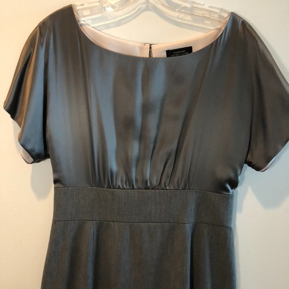 Tahari Grey and Champagne Size 6 Dress